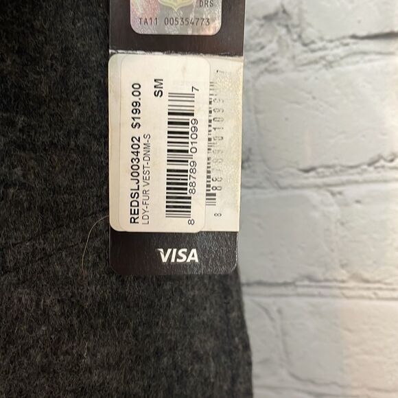 Meesh & Mia faux fur lined vest size small, womens faux fur vest, Redskins vest - Picture 4 of 9